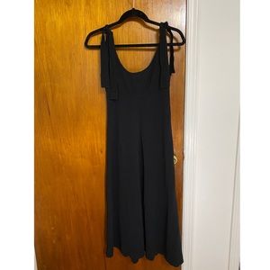 Aritzia | Wilfred Maxi Dress with shoulder ties